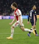 Amsterdam, 2 Mei 2026
Kompetitiewedstrijd AJAX-PSV, eindstand 2-2
