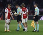 Amsterdam, 2 Mei 2026
Kompetitiewedstrijd AJAX-PSV, eindstand 2-2
