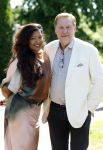 Blaricum / Amstelveen 28 mei 2026
Oger Lusink en zijn vrouw Ellen trouwen in het gemeentehuis van Blaricum en daarna hebben ze een lunch bij restaurant Aan de Poel . Oos Kesbeke met zijn vrouw 