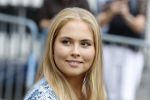 Den Haag 30 juni 2026
Koning Willem Alexander Koningin Maxima en prinses Amalia bij afscheid van Thom de Graaf in raad v State .