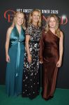 Amsterdam 13 juni 2026
Amsterdam diner 2026 tbv het aidsfonds in Afas Live . Prinses Mabel kwam met haar dochters Gravin Luana en Gravin Zaria 