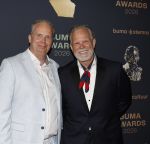 Amsterdam 8 juni 2026
Buma awards in de schouwburg van Amsterdam . Ricardo Klaverdijk met een kennis