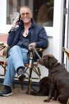 Noordwijk 17 juni 2026
Rogier Smit woont met zijn twee honden in een caravan omdat hij geen huis kan vinden .