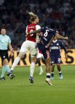 Amsterdam, 2 Mei 2026
Kompetitiewedstrijd AJAX-PSV, eindstand 2-2
Ryan Flamingo en Kasper Dolberg