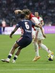 Amsterdam, 2 Mei 2026
Kompetitiewedstrijd AJAX-PSV, eindstand 2-2
Ryan Flamingo en Mika Godts