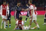 Amsterdam, 2 Mei 2026
Kompetitiewedstrijd AJAX-PSV, eindstand 2-2
Sergino Dest Mika Godts Sean Steur Rayane Bounida