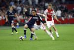 Amsterdam, 2 Mei 2026
Kompetitiewedstrijd AJAX-PSV, eindstand 2-2
Sergino Dest Sean Steur Rayane Bounida