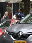 Amsterdam 13 juni 2026
Steven Bergwijn met zijn bijzondere porsche 911 GT3 in Amsterdam zuid met zijn vriendin Sem Smit en hun zoontje met au pair
