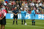 Eindhoven 6 augustus 2002



Opening PSV stadion met de oud spelers 1988
minuut vstilte Hans Dorjee, Romario en Willy v d Kuylen

Peter Smulders bv

