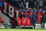 Eindhoven, 6 December 2016 Laatse groepswedstrijd in de Champions League Seizoen 2016/2017 PSV-FC Rostov, eindstand 0-0 en uitschakeling voor het gehele Europese Voetbal.
Willy v d Kuylen ontvangt uit handen van Marcel Brands een fotoboek