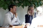 Amsterdam 3 juli 2026
Annekee Molenaar met haar moeder op een terras in Amsterdam zuid. Er schoven ook nog kennissen aan 