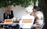 Amsterdam 3 juli 2026
Annekee Molenaar met haar moeder op een terras in Amsterdam zuid. Mark Baanders laat haar lachen 