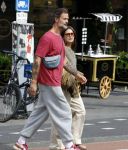 Amsterdam 29 mei 2026
Arie Boomsma en zijn vrouw Romy Boomsma samen op terras bij de coffee company in Amsterdam zuid
