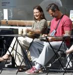 Amsterdam 29 mei 2026
Arie Boomsma en zijn vrouw Romy Boomsma samen op terras bij de coffee company in Amsterdam zuid