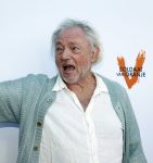 Leiden 11 juli 2026
De laatste voorstelling de soldaat van Oranje in de Hangar. Aus Greidanus met partner