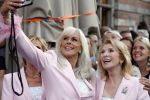 Zwolle 8 juli 2026
Muziekfeest op het Plein.  Babe met oa Marga Bult en Margot v d Ven 