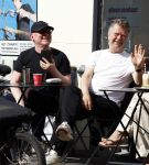 Amsterdam 29 mei 2026
Boris Dittrich en Jehoshua Rozenman op terras bij de coffee company 