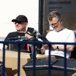Amsterdam 29 mei 2026
Boris Dittrich en Jehoshua Rozenman op terras bij de coffee company 