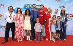 Amsterdam 31 mei 2026
Premiere Rutger Thomas en Paco 2 in Pathe Arena . cast met oa Rutger Vink Thomas v Grinsven Tina de Bruin Eva vd Gucht Horace Cohen Tobias Nierop en Fender de Mol 
