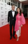 Amsterdam 2 juli 2026
Zijne Majesteit de Koning Willem Alexander en Hare Majesteit Koningin Maxima zijn aanwezig bij het gala van het Nationale Ballet ter ere van het afscheid van directeur Ted Brandsen. OOk burgemeester Femke Halsema en Commisaris v d Koningin Arthur v Dijk zijn aanwezig . Erik de Vogel en Carolien de Bruin