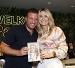 Den Haag 10 juli 2026
Boekpresentatie Estevana Polman bij boekenwinkel Paagman . Eva Jinek interviewt haar . Estevana Polman en partner Rafael v d Vaart