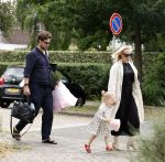 Noordwijk 5 juli 2026
Eva Jinek en haar man Dexter v d Voorn gaan met hun kinderen op bezoek bij vrienden in Noordwijk 