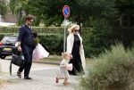 Noordwijk 5 juli 2026
Eva Jinek en haar man Dexter v d Voorn gaan met hun kinderen op bezoek bij vrienden in Noordwijk 