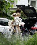 Noordwijk 5 juli 2026
Eva Jinek en haar man Dexter v d Voorn gaan met hun kinderen op bezoek bij vrienden in Noordwijk 