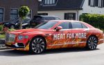 Vinkeveen 23 mei 2026
Frank v Etten heeft een vleesbedrijf (meat for more) Op zijn bentley staat de naam van het bedrijf .