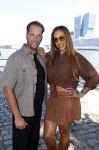 Rotterdam 1 juli 2026
Presentatie de pianoman van Jeroen v d Boom . Gastoptredens zijn er van Mart Hoogkamer Glennis Grace Waylon Luuk v d Boom Kimberly Fransens en Sezina Kelsey. Glennis Grace met haar manager Sjoerd Bodewes