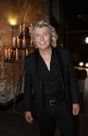 Velzen 19 mei 2026
Presentatie cast the Mentelist . De Nederlandse line-up bestaat uit Niels Houtepen (The Mentalist), Aaron Crow (The Daredevil), Scott & Muriel (The Accidentalists), Zippo Guo (The Manipulator), Dann Stevens (The Magician) en Hans Klok (The Fastest Illusionist in the World). Irene Moors presenteert het 
 