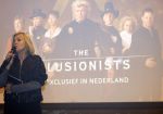 Velzen 19 mei 2026
Presentatie cast the Mentelist . De Nederlandse line-up bestaat uit Niels Houtepen (The Mentalist), Aaron Crow (The Daredevil), Scott & Muriel (The Accidentalists), Zippo Guo (The Manipulator), Dann Stevens (The Magician) en Hans Klok (The Fastest Illusionist in the World). Irene Moors presenteert het 
 