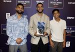 Maarssen 25 mei 2026
Ismael Saibari wordt gekozen tot beste speler van de nederlandse eredivie op het gala van ESPN in de Fabrique . Ismael met  broers en zus