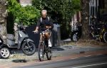 Amsterdam 28 juli 2026
Jaap Jongbloed op de fiets in Amsterdam zuid 