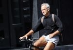 Amsterdam 28 juli 2026
Jaap Jongbloed op de fiets in Amsterdam zuid