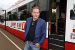 Amsterdam 27 mei 2026
3e deel van de boekenreeks 60 jaar Top 40 wordt feestelijk gelanceerd door bestickerde Top 40-tram met Erik de Zwart als trambestuurder. Natalie La Rose Erik de Zwart, Godfried Nevels en Jeroen Nieuwenhuize  zijn aanwezig 