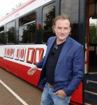 Amsterdam 27 mei 2026
3e deel van de boekenreeks 60 jaar Top 40 wordt feestelijk gelanceerd door bestickerde Top 40-tram met Erik de Zwart als trambestuurder. Natalie La Rose Erik de Zwart, Godfried Nevels en Jeroen Nieuwenhuize  zijn aanwezig 
