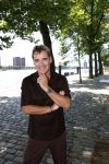 Rotterdam 1 juli 2026
Presentatie de pianoman van Jeroen v d Boom . Gastoptredens zijn er van Mart Hoogkamer Glennis Grace Waylon Luuk v d Boom Kimberly Fransens en Sezina Kelsey