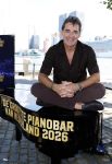 Rotterdam 1 juli 2026
Presentatie de pianoman van Jeroen v d Boom . Gastoptredens zijn er van Mart Hoogkamer Glennis Grace Waylon Luuk v d Boom Kimberly Fransens en Sezina Kelsey