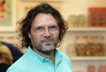 Den Haag 10 juli 2026
Boekpresentatie Estevana Polman bij boekenwinkel Paagman . Eva Jinek interviewt haar . Jop Knoester kwam met zijn vrouw 