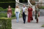 Den Haag 21 mei 2026
Fotouurtje met de koninklijke familie in de Hollandse tuin van Park Clingendael . Aanwezig Koning Willem Alexander Koningin Maxima Prinses Amalia Prinses Alexia en Prinses Ariane . 