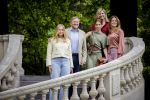 Den Haag 21 mei 2026
Fotouurtje met de koninklijke familie in de Hollandse tuin van Park Clingendael . Aanwezig Koning Willem Alexander Koningin Maxima Prinses Amalia Prinses Alexia en Prinses Ariane . 