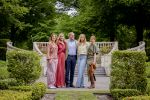 Den Haag 21 mei 2026
Fotouurtje met de koninklijke familie in de Hollandse tuin van Park Clingendael . Aanwezig Koning Willem Alexander Koningin Maxima Prinses Amalia Prinses Alexia en Prinses Ariane . 