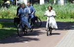 Amsterdam 9 juli 2027
Koningin Maxima op bezoek in de Bijlmer . Ze gaat ook met de fiets naar de andere locatie.
