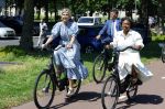 Amsterdam 9 juli 2027
Koningin Maxima op bezoek in de Bijlmer . Ze gaat ook met de fiets naar de andere locatie.