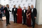 Amsterdam 2 juli 2026
Zijne Majesteit de Koning Willem Alexander en Hare Majesteit Koningin Maxima zijn aanwezig bij het gala van het Nationale Ballet ter ere van het afscheid van directeur Ted Brandsen. OOk burgemeester Femke Halsema en Commisaris v d Koningin Arthur v Dijk zijn aanwezig 