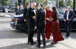 Amsterdam 2 juli 2026
Zijne Majesteit de Koning Willem Alexander en Hare Majesteit Koningin Maxima zijn aanwezig bij het gala van het Nationale Ballet ter ere van het afscheid van directeur Ted Brandsen. OOk burgemeester Femke Halsema en Commisaris v d Koningin Arthur v Dijk zijn aanwezig . Jessica Durlacher 