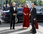 Amsterdam 2 juli 2026
Zijne Majesteit de Koning Willem Alexander en Hare Majesteit Koningin Maxima zijn aanwezig bij het gala van het Nationale Ballet ter ere van het afscheid van directeur Ted Brandsen. OOk burgemeester Femke Halsema en Commisaris v d Koningin Arthur v Dijk zijn aanwezig . Jessica Durlacher 