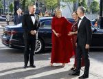 Amsterdam 2 juli 2026
Zijne Majesteit de Koning Willem Alexander en Hare Majesteit Koningin Maxima zijn aanwezig bij het gala van het Nationale Ballet ter ere van het afscheid van directeur Ted Brandsen. OOk burgemeester Femke Halsema en Commisaris v d Koningin Arthur v Dijk zijn aanwezig . Jessica Durlacher 