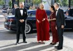 Amsterdam 2 juli 2026
Zijne Majesteit de Koning Willem Alexander en Hare Majesteit Koningin Maxima zijn aanwezig bij het gala van het Nationale Ballet ter ere van het afscheid van directeur Ted Brandsen. OOk burgemeester Femke Halsema en Commisaris v d Koningin Arthur v Dijk zijn aanwezig . Jessica Durlacher 
